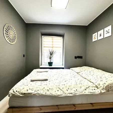 Daire Sepa - Tumska Przystan